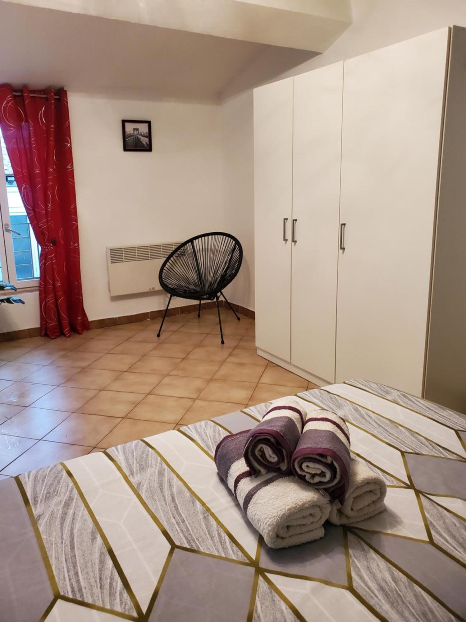 Republique Centre Apartment Carcassonne Ngoại thất bức ảnh